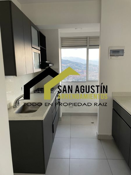 Apartamento en Arriendo en Las Lomitas