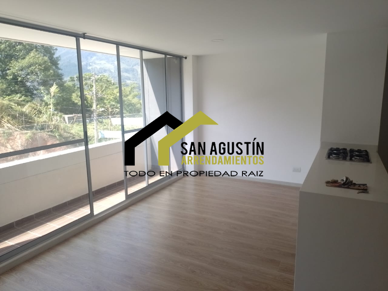 Apartamento en Arriendo en Las Lomitas