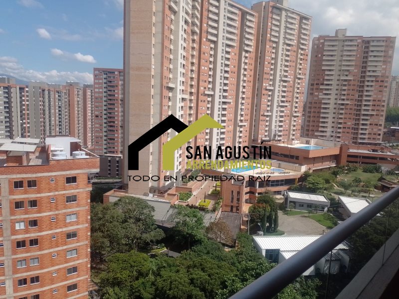 Apartamento en Arriendo en Asdesillas