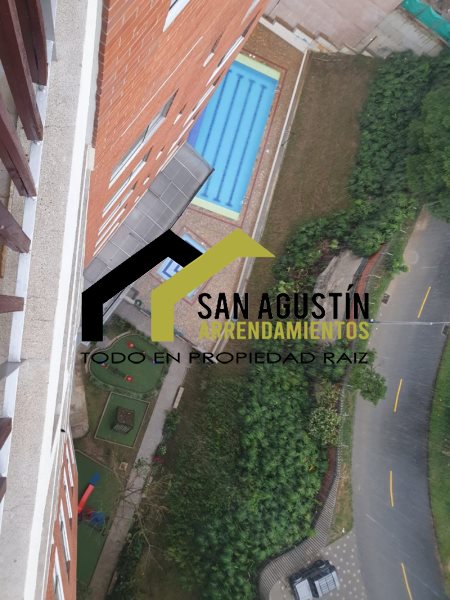 Apartamento en Arriendo en Las Lomitas